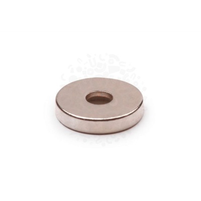 Неодимовый магнит диск 15х3 мм с зенковкой 4.5/7.5